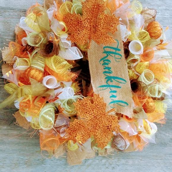 Fall Themed "Thankful" Wreath - Picture 9 of 9